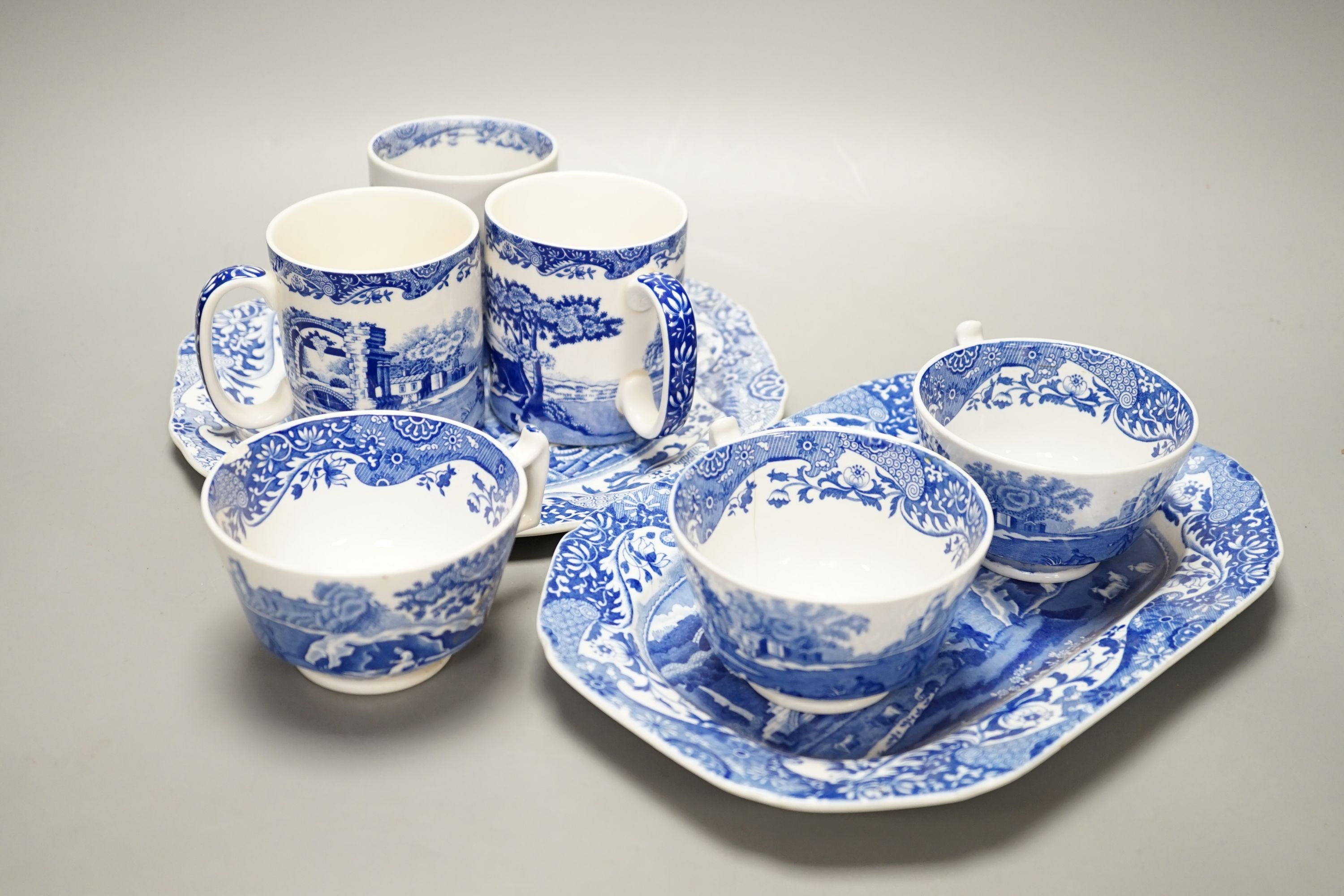 A quantity of Spode Italian blue and white breakfast wares